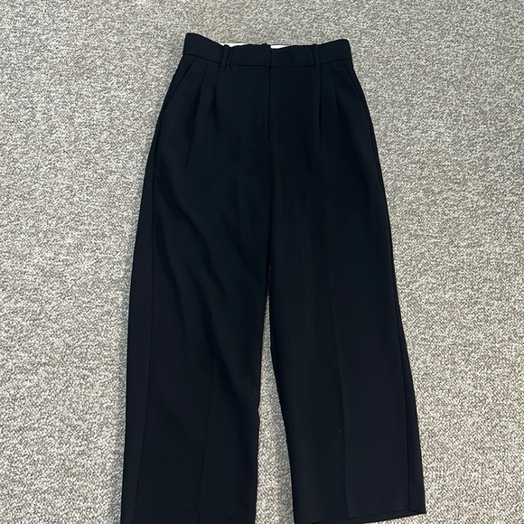 Aritzia Wilfred Effortless Pants Cropped - Picture 3 of 4